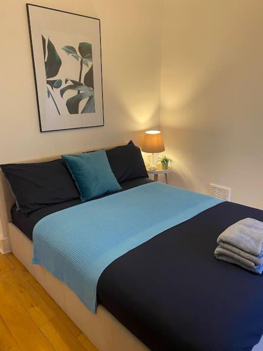 2 Bedroom Flat In Camberwell Green - Central Location With Excellent Connections To Tourist Attractions And Main London Airports ภายนอก รูปภาพ
